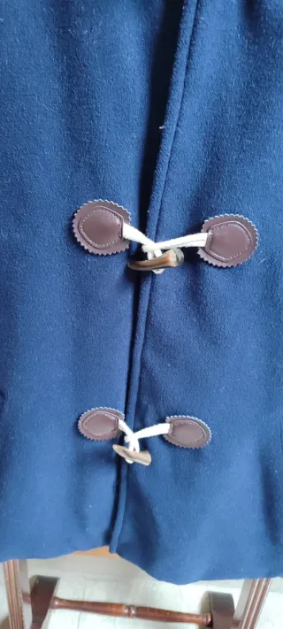 Trenca abrigo capucha azul marino