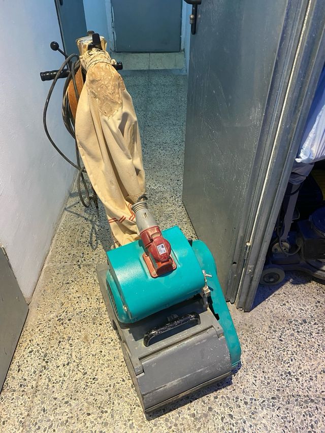 Lijadora Deva parquet rodillo 25