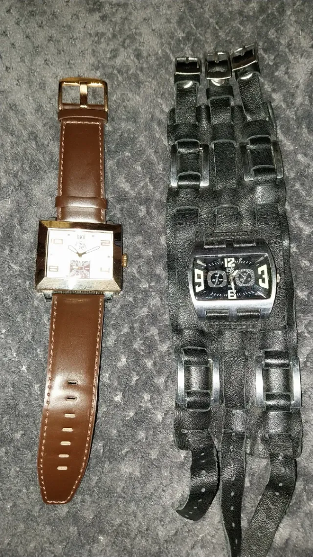 2 Relojes uno de Cincuenta