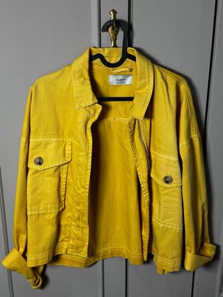 Chaqueta Pull&Bear Algodón Amarillo