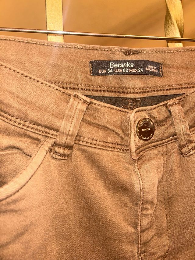 Pantalones Bershka Marrones Talla 34