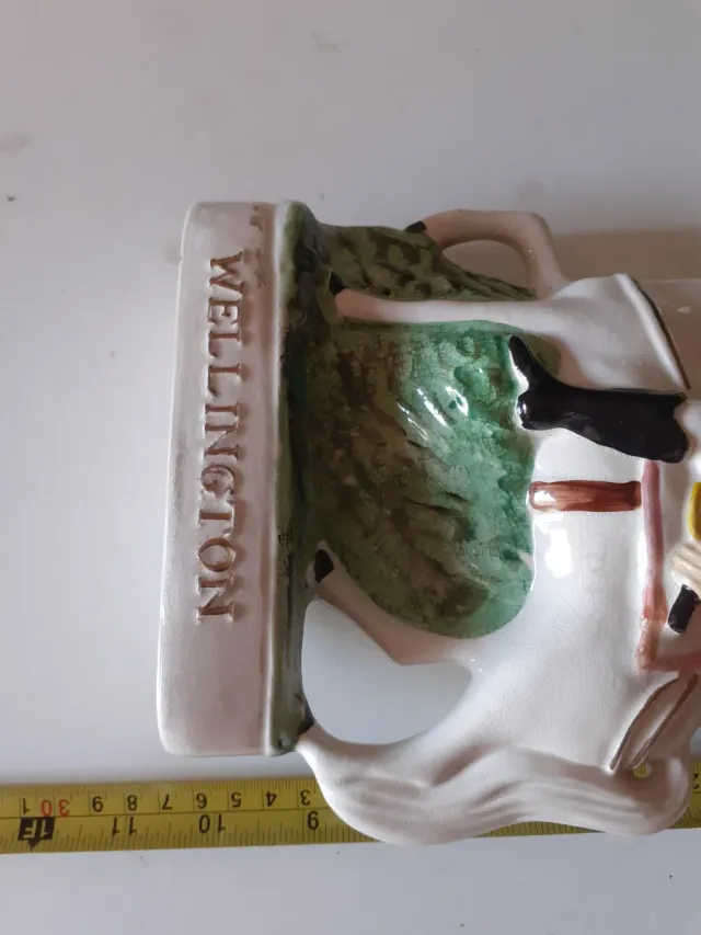 Figura Wellington a Caballo Porcelana