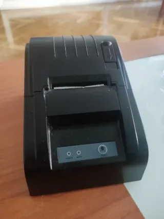 Impresora Térmica ZJ-5890T Negra