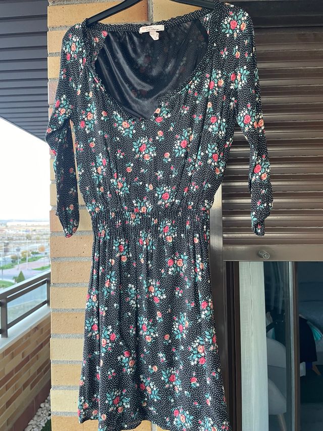 Vestido estampado floral negro mujer