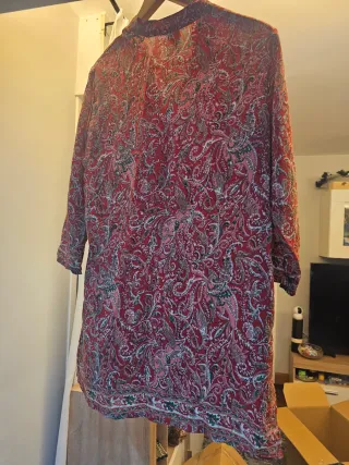 Blusa estampada roja