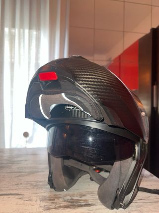 Casco AGV Carbon Look