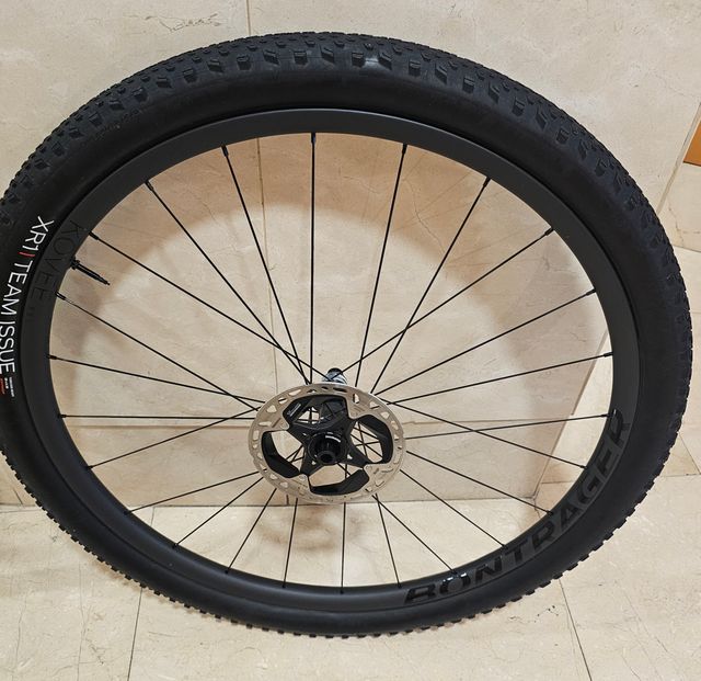 Juego Ruedas Bontrager Kovee RSL 29 TLR Boost