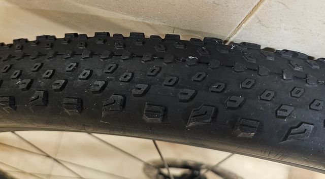 Juego Ruedas Bontrager Kovee RSL 29 TLR Boost