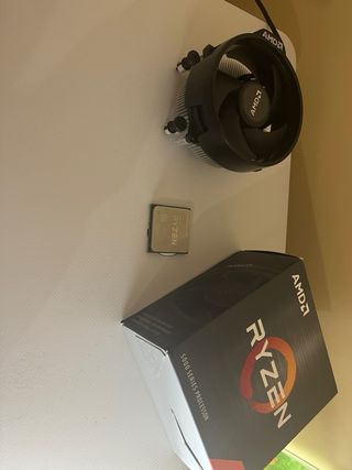 AMD Ryzen 5 5600 Processore