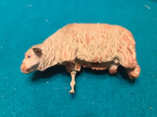 Figuras belen barro ovejas y cabra patas plomo