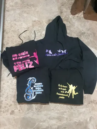 Lote 4 Sudaderas Negras con Diseños