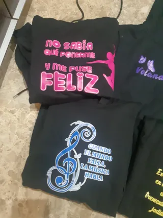 Lote 4 Sudaderas Negras con Diseños