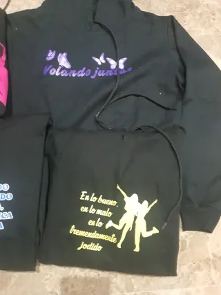 Lote 4 Sudaderas Negras con Diseños