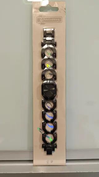 Reloj Stradivarius mujer eslabones plateado