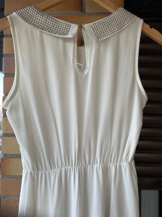 Vestido blanco con cuello Peter Pan