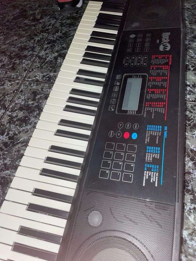 Teclado Piano RockJam