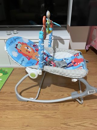 Hamaca para bebé con música y vibración