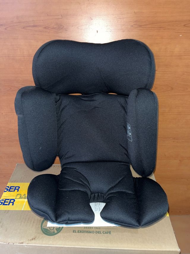 Funda reductora silla bebé negra