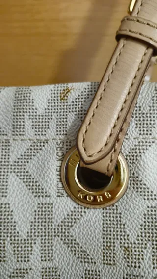 Bolso Michael Kors Beige y Marrón