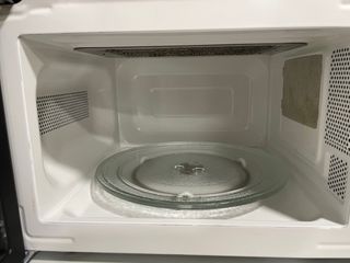 Microondas Taurus Negro con grill