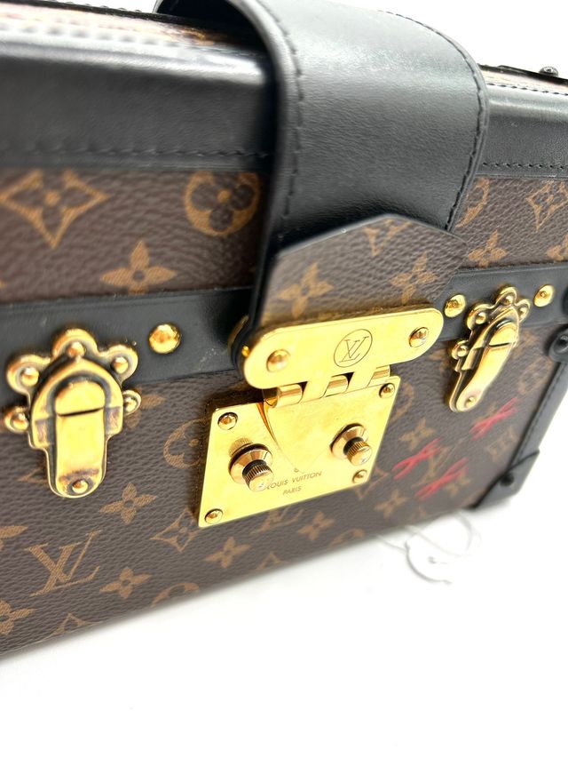 Bolso Louis Vuitton Trunk Marrón Dorado