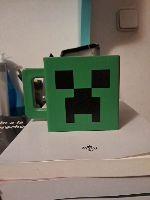 Creeper Mug.