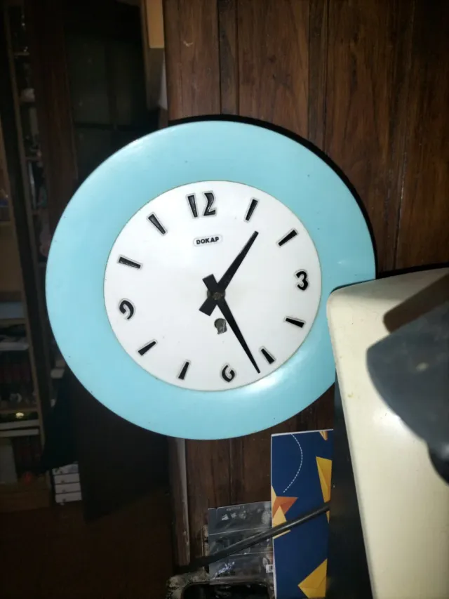 Reloj de pared DOKAP