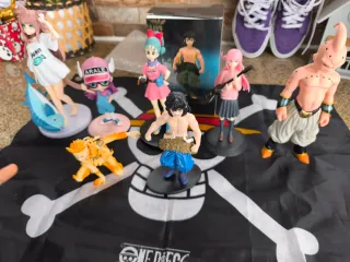 Coleção Figuras Anime Vários Personagens