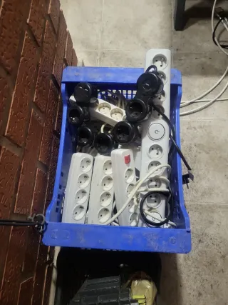 Regletas y alargaderas eléctricas