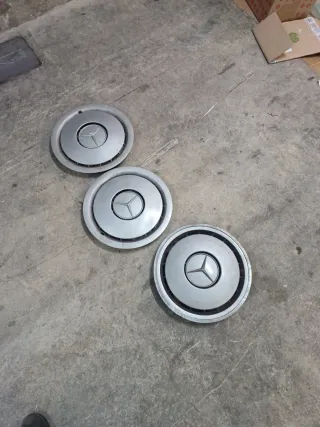 3 Tapacubos Mercedes