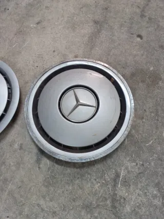 3 Tapacubos Mercedes