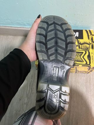 Botas seguridad SKARPA Talla 40