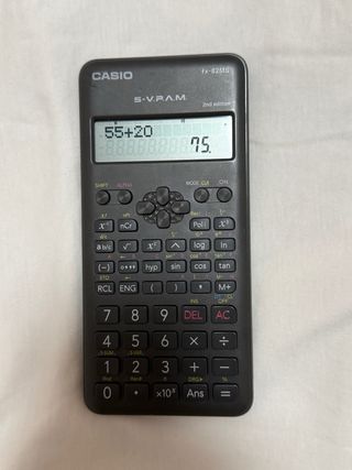 Calculadora Casio fx-82MS