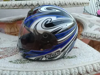 2 Cascos Moto Cyber y MT Helmets