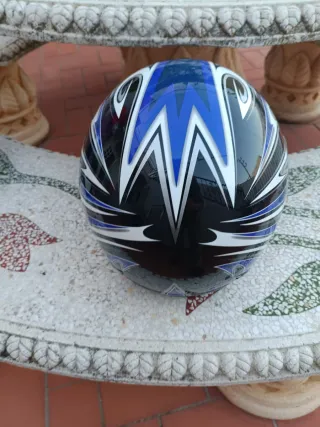 2 Cascos Moto Cyber y MT Helmets