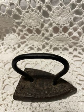 Ferro da stiro antico fine '800