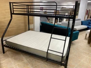 Practica litera matrimonial negra