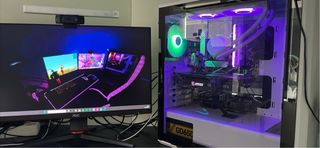 PC Gaming Negro y Rojo