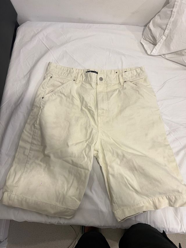 Pantalón corto juvenil Bershka beige