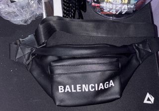Riñonera Balenciaga Negra Original