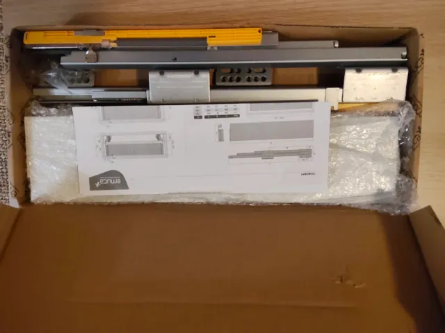 Cajón cocina Emuca 44 cm fondo, con guías