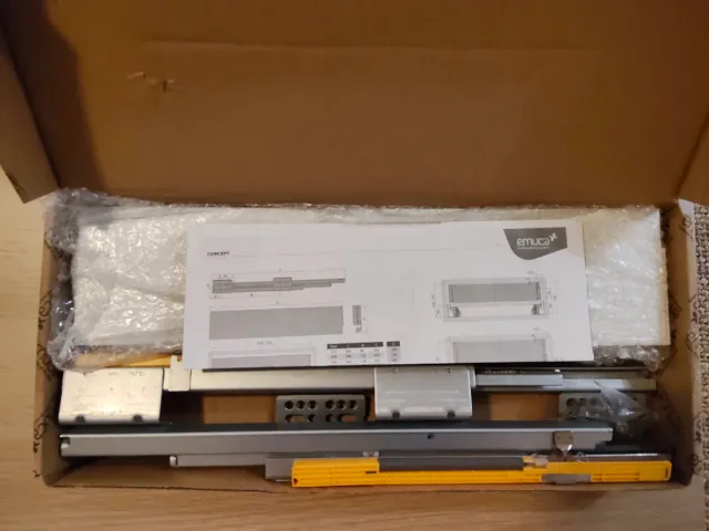 Cajón cocina Emuca 44 cm fondo, con guías