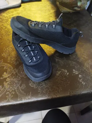 Zapatillas Skechers Negras