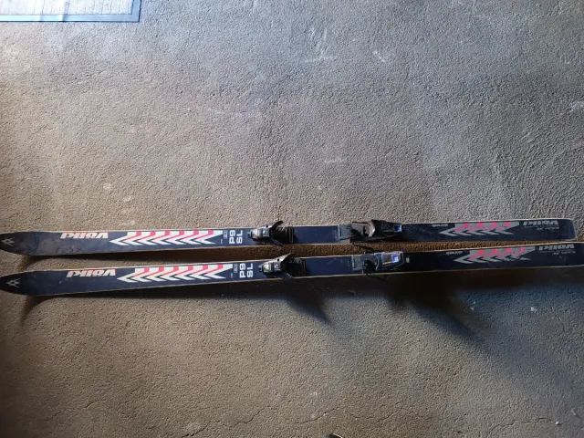 Esquís Volkl P9 SL con fijaciones