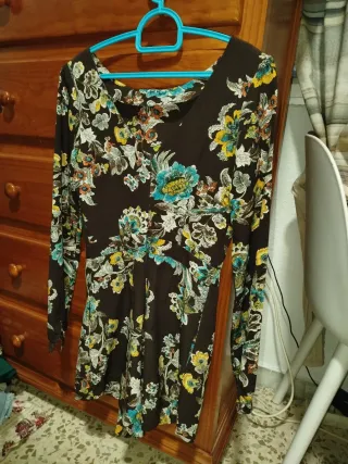 Mono Pull&Bear escote espalda short estampado