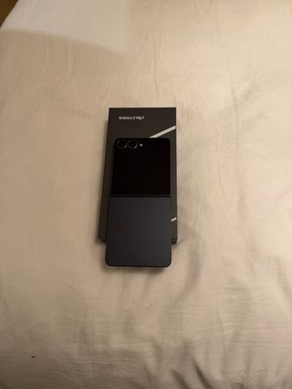 Samsung Galaxy Z Flip7