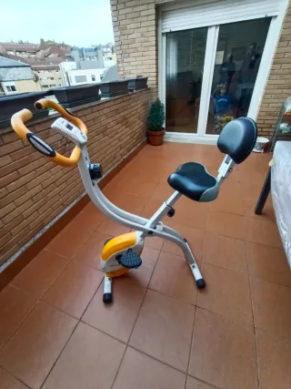 Bici Estática UltraSport - Buen Estado