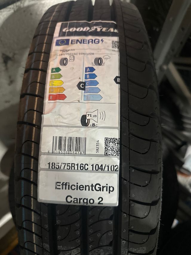 Neumático Goodyear 185/75R16C EfficientGrip