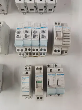 Lote Automáticos y Diferenciales Hager