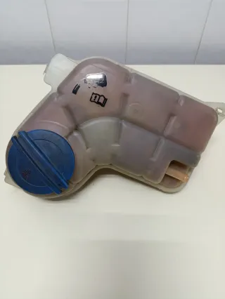 Vaso de expansión refrigerante